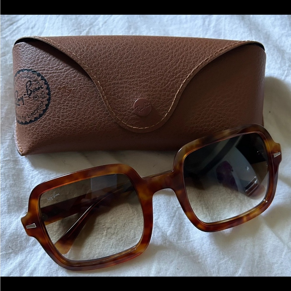 Ray Bay oversized sunglasses